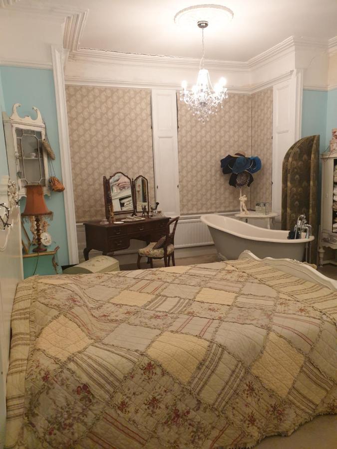 Judy'S B&B Private Home 卡迪夫 外观 照片