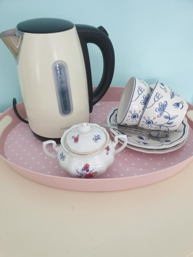 Judy'S B&B Private Home 卡迪夫 外观 照片